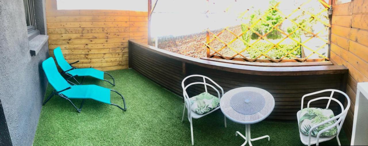 La Terrasse, Train Lens - Paris Trajet D'Environ 1 Heure 10 Minutesアパートメント エクステリア 写真