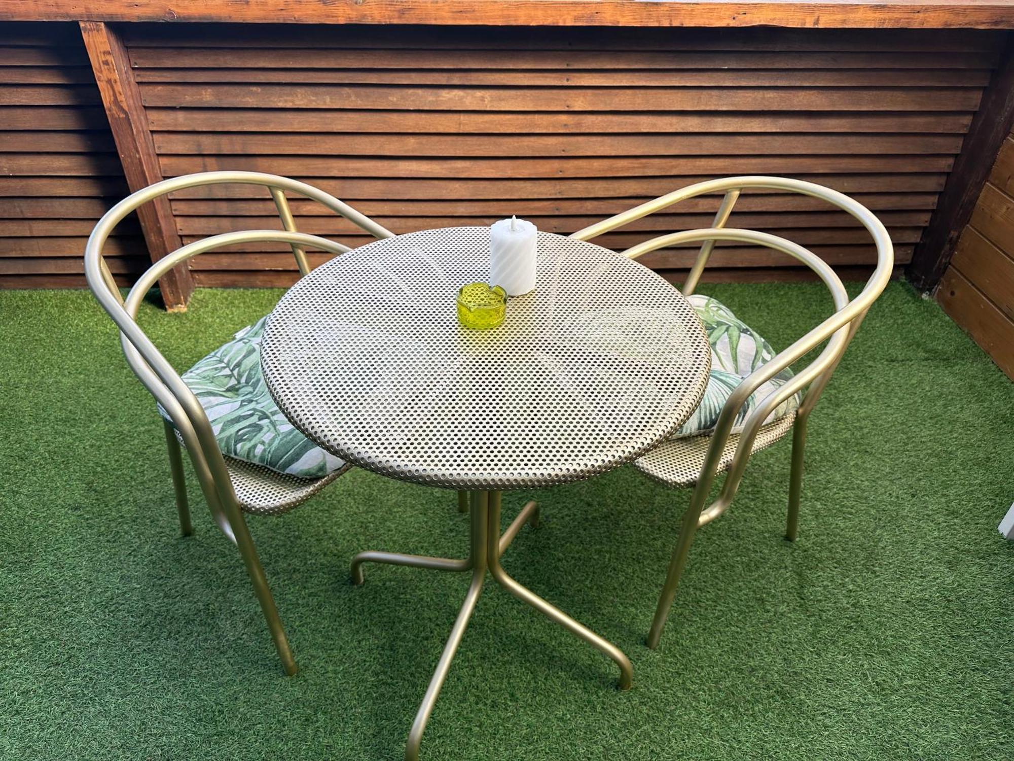 La Terrasse, Train Lens - Paris Trajet D'Environ 1 Heure 10 Minutesアパートメント エクステリア 写真